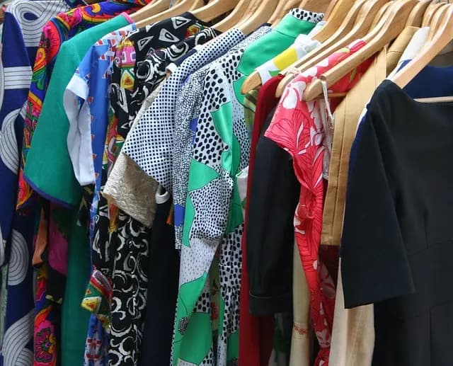Cómo Elegir Ropa Accesible Que Potencie Tu Estilo Personal