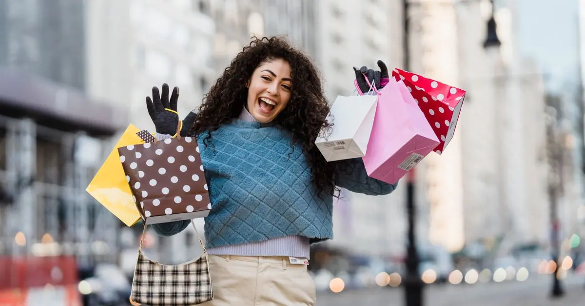 Cómo Vestir a la Moda sin Gastar Mucho