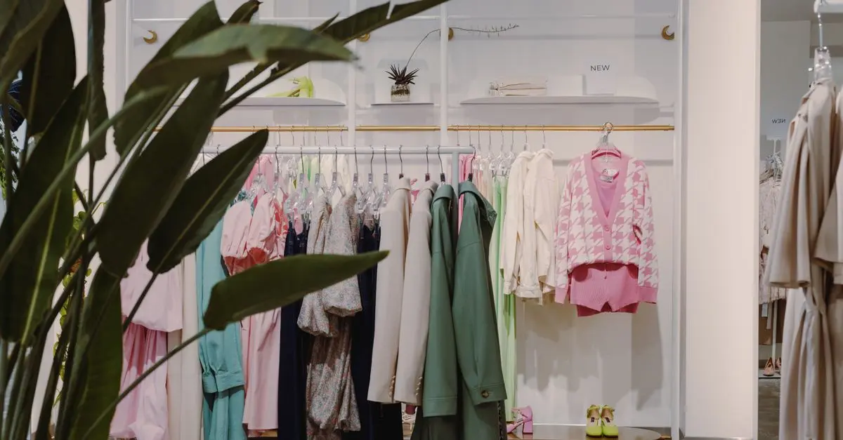 Cómo Elegir la Ropa Accesible Perfecta para Cada Estilo
