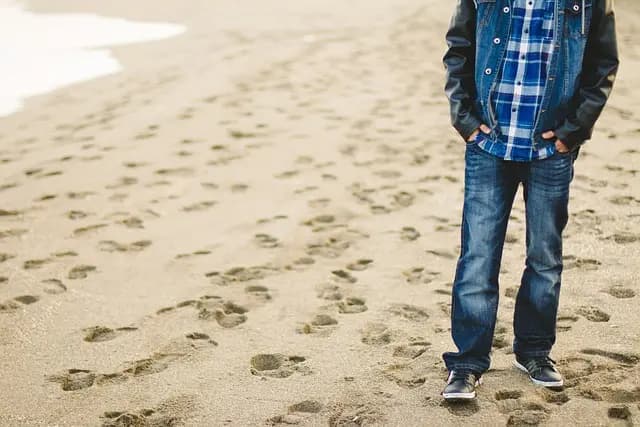 Cómo Elegir Ropa Accesible que Realce Tu Estilo Personal