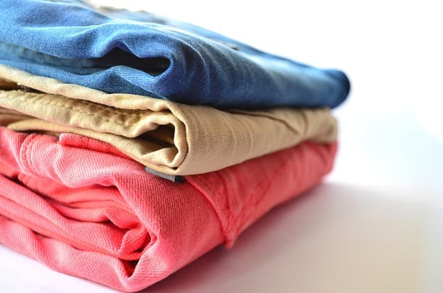 Cómo Organizar Tu Armario para Ahorrar en Moda Accesible