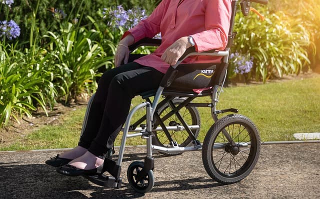Cómo Combinar Prendas de Moda Accesible para un Look Estiloso